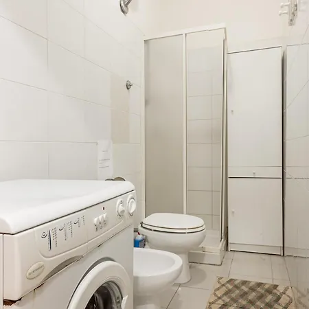 Guesthost - Il Mandorleto Roomy Lejlighed