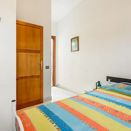 Guesthost - Il Mandorleto Roomy