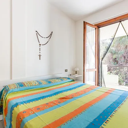 Guesthost - Il Mandorleto Roomy