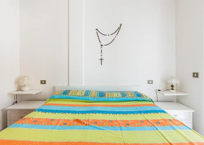 Guesthost - Il Mandorleto Roomy Apartmán Villasimius