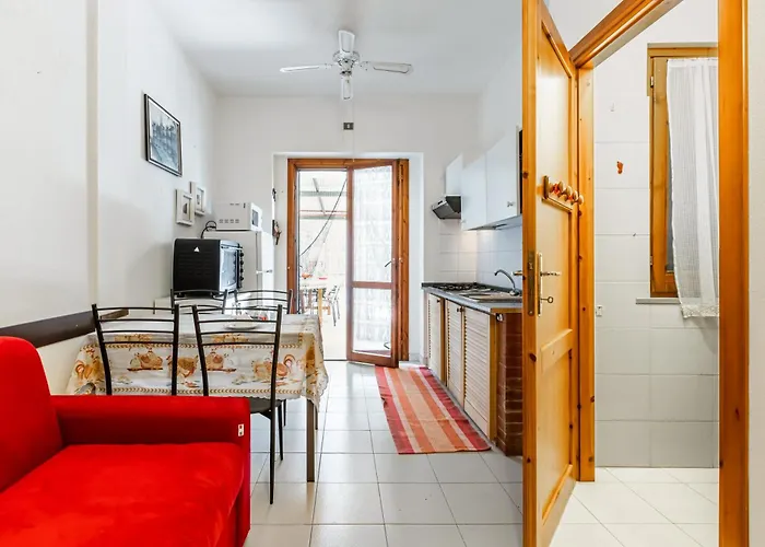 Guesthost - Il Mandorleto Roomy Apartmán Villasimius
